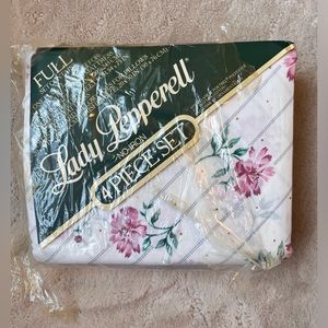 Vintage Lady Pepperell 4 Piece Set Full Size Sheet Set